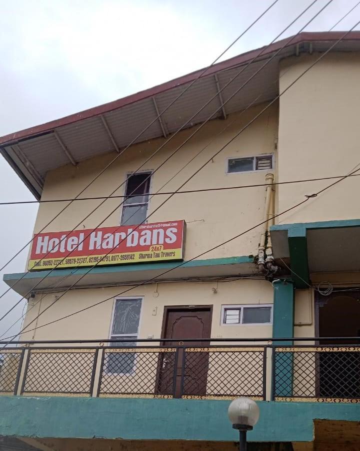 Hotel Harbans Simlá Kültér fotó